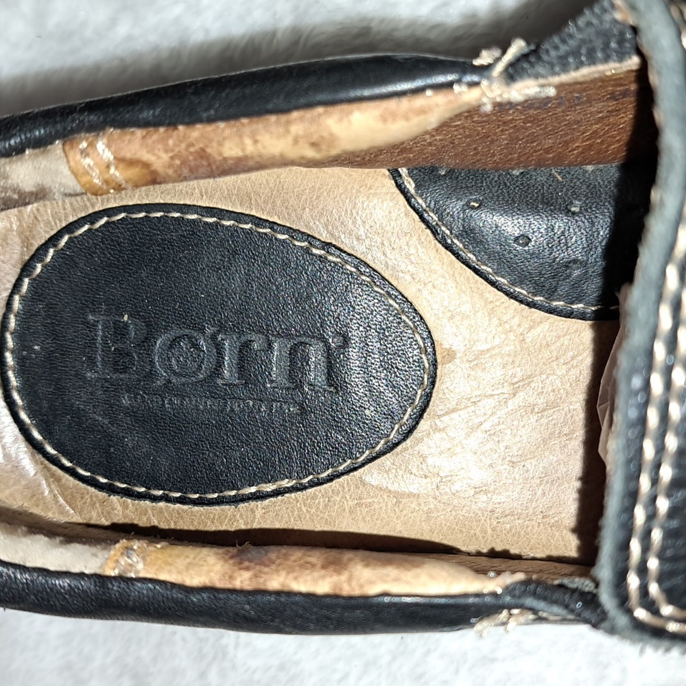 BORN Women's Leather Shoes - Picture 2 of 15